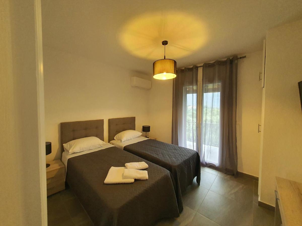 Bella De Lux Residence Kato Korakiana Extérieur photo